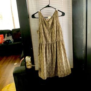 A woman’s/juniors dress for the summer